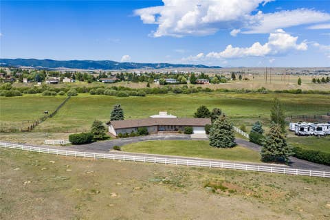 Photo of 127 Low Street, Butte, MT 59701 (MLS # 30074769)