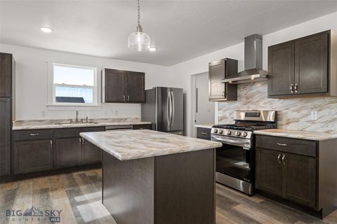 Tiny photo for 505 E Pennsylvania Street, Anaconda, MT 59711 (MLS # 30069653)
