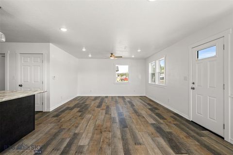 Tiny photo for 505 E Pennsylvania Street, Anaconda, MT 59711 (MLS # 30069653)