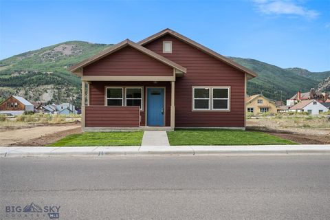 Tiny photo for 505 E Pennsylvania Street, Anaconda, MT 59711 (MLS # 30069653)