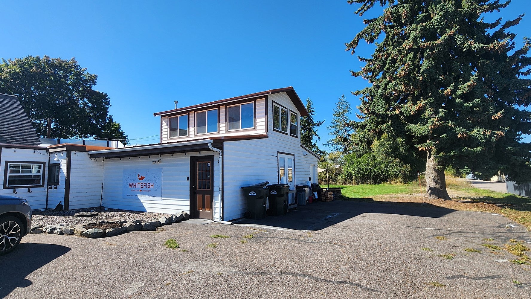 2134 US Hwy 2 E