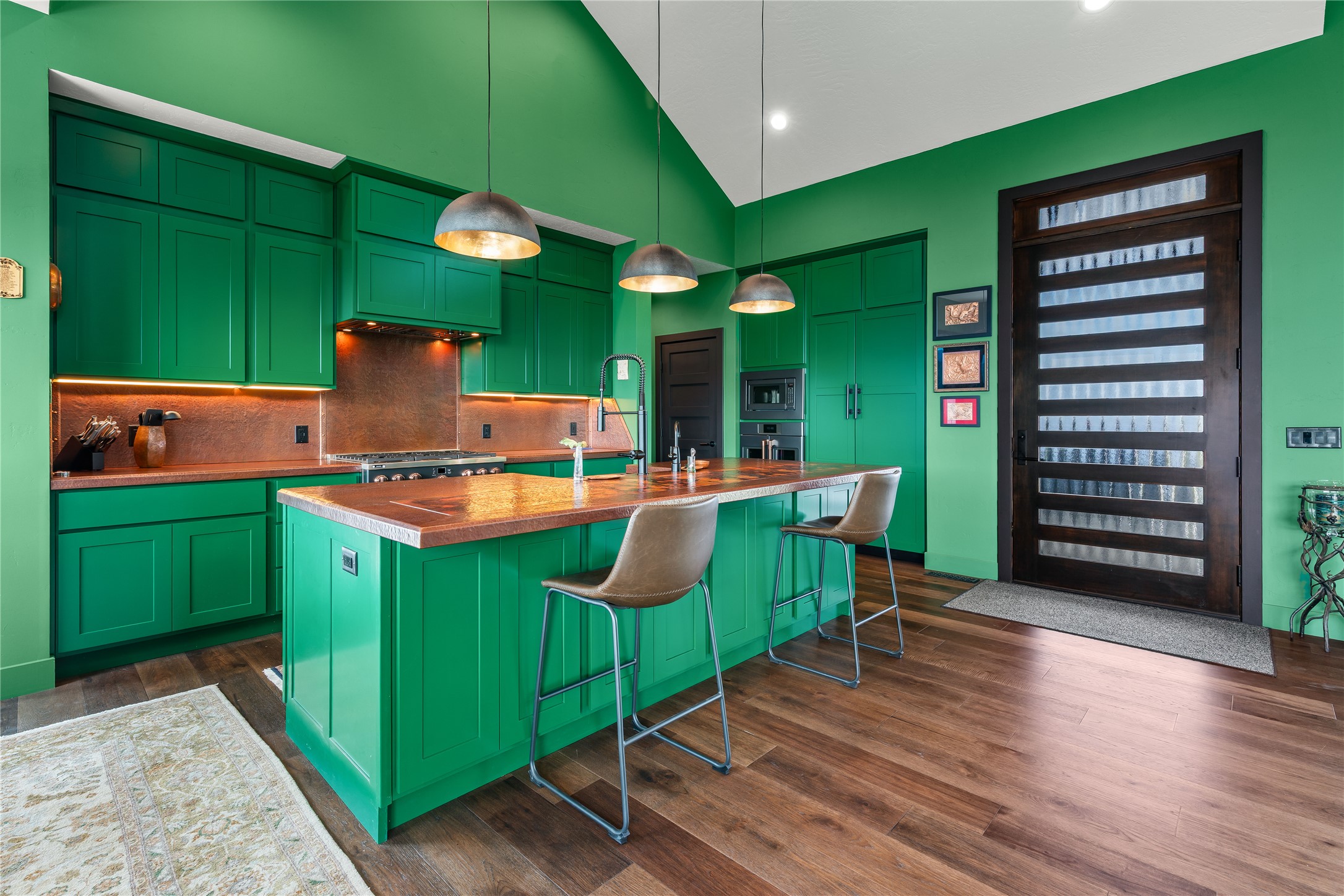 Anaconda, Montana 59711, United States, 4 Bedrooms Bedrooms, ,4 BathroomsBathrooms,Residential,Pending,184590