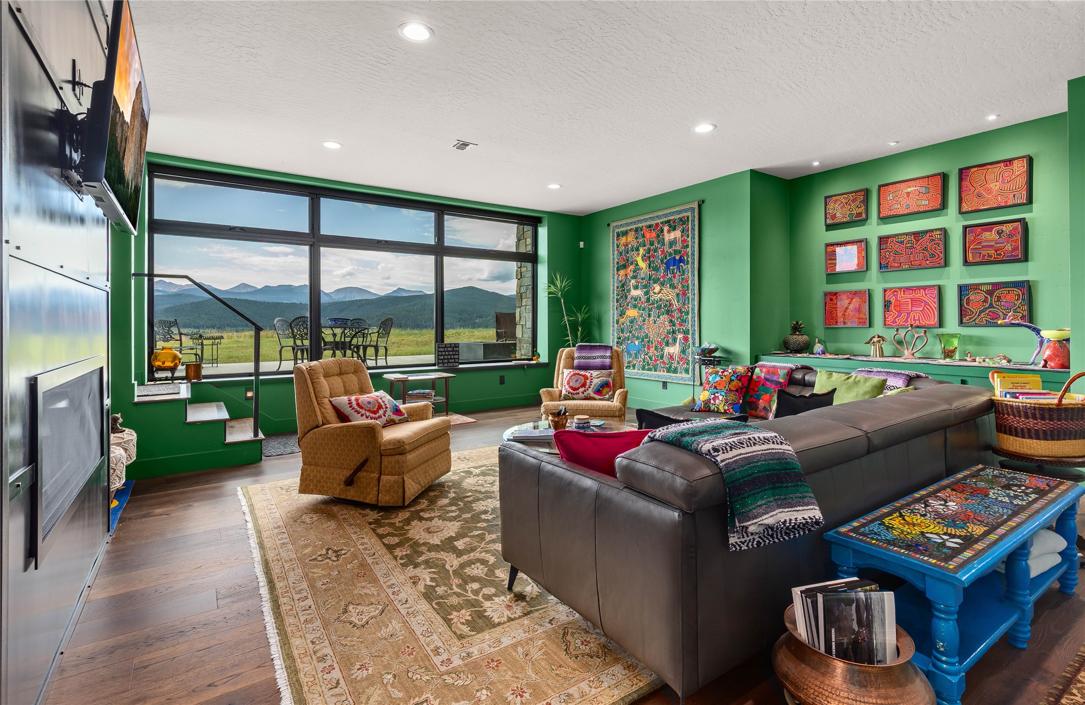 Anaconda, Montana 59711, United States, 4 Bedrooms Bedrooms, ,4 BathroomsBathrooms,Residential,Pending,184590