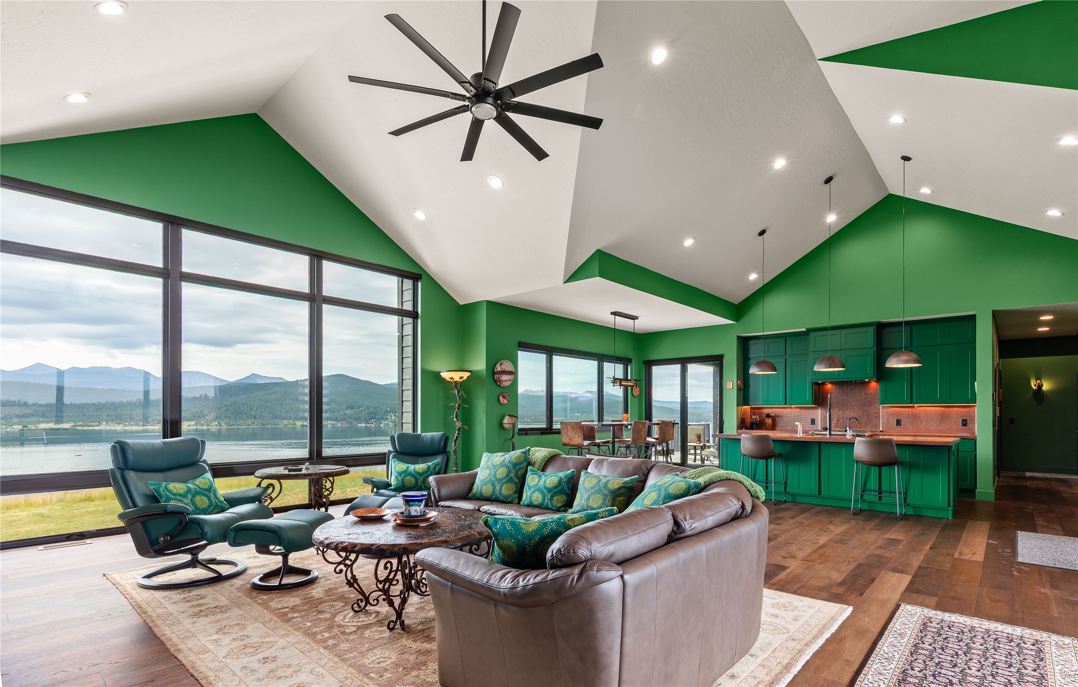 Anaconda, Montana 59711, United States, 4 Bedrooms Bedrooms, ,4 BathroomsBathrooms,Residential,Pending,184590