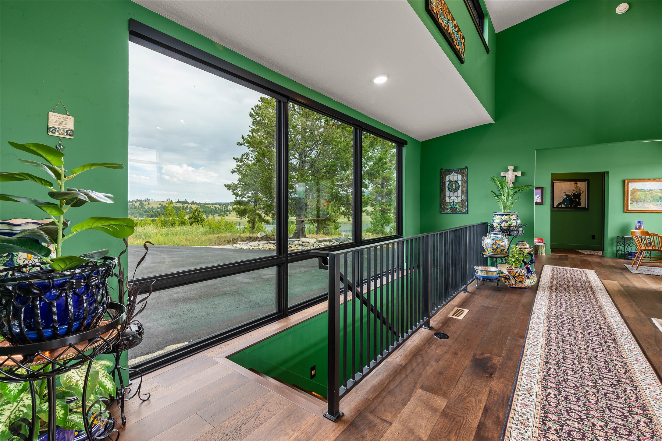 Anaconda, Montana 59711, United States, 4 Bedrooms Bedrooms, ,4 BathroomsBathrooms,Residential,Pending,184590