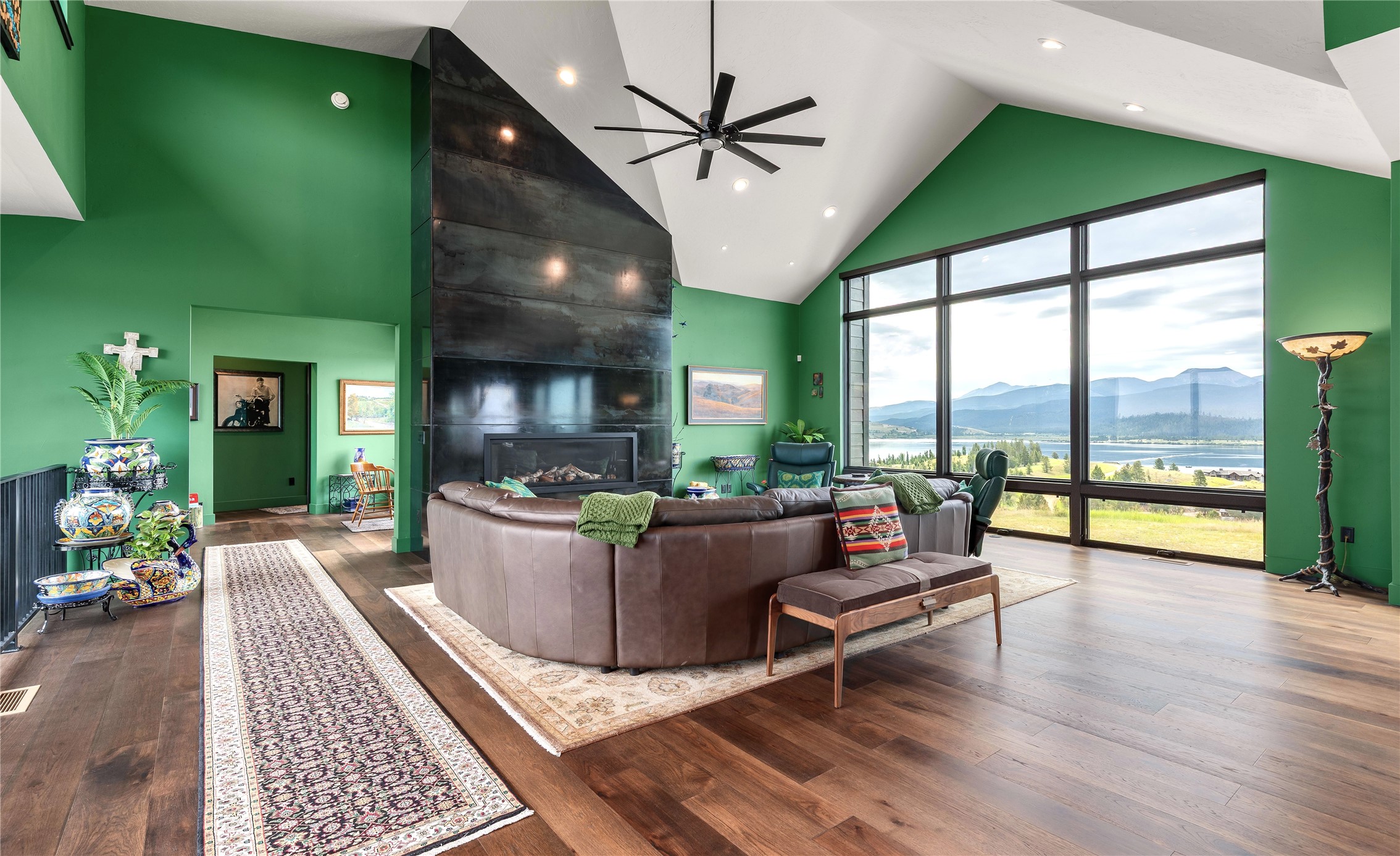 Anaconda, Montana 59711, United States, 4 Bedrooms Bedrooms, ,4 BathroomsBathrooms,Residential,Pending,184590