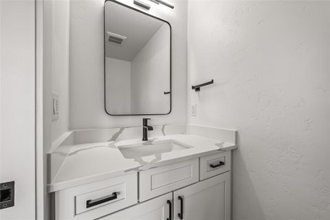 Tiny photo for 310 Trail Blazer Loop, Missoula, MT 59801 (MLS # 30073509)