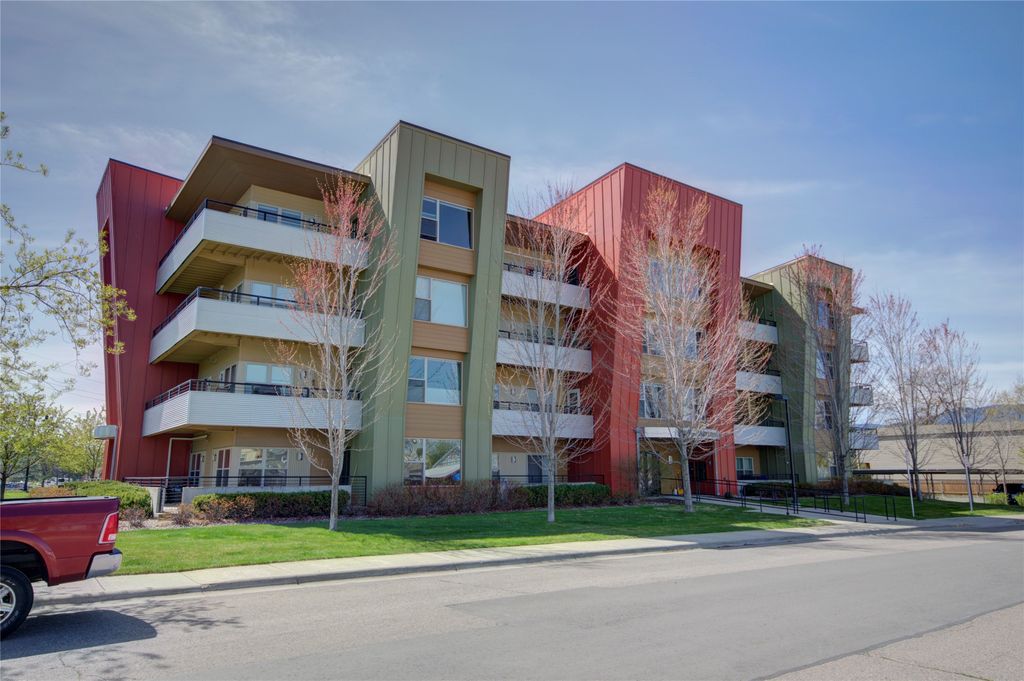 Photo of 2101 Dearborn Avenue #25, Missoula, MT 59801 (MLS # 30069103)