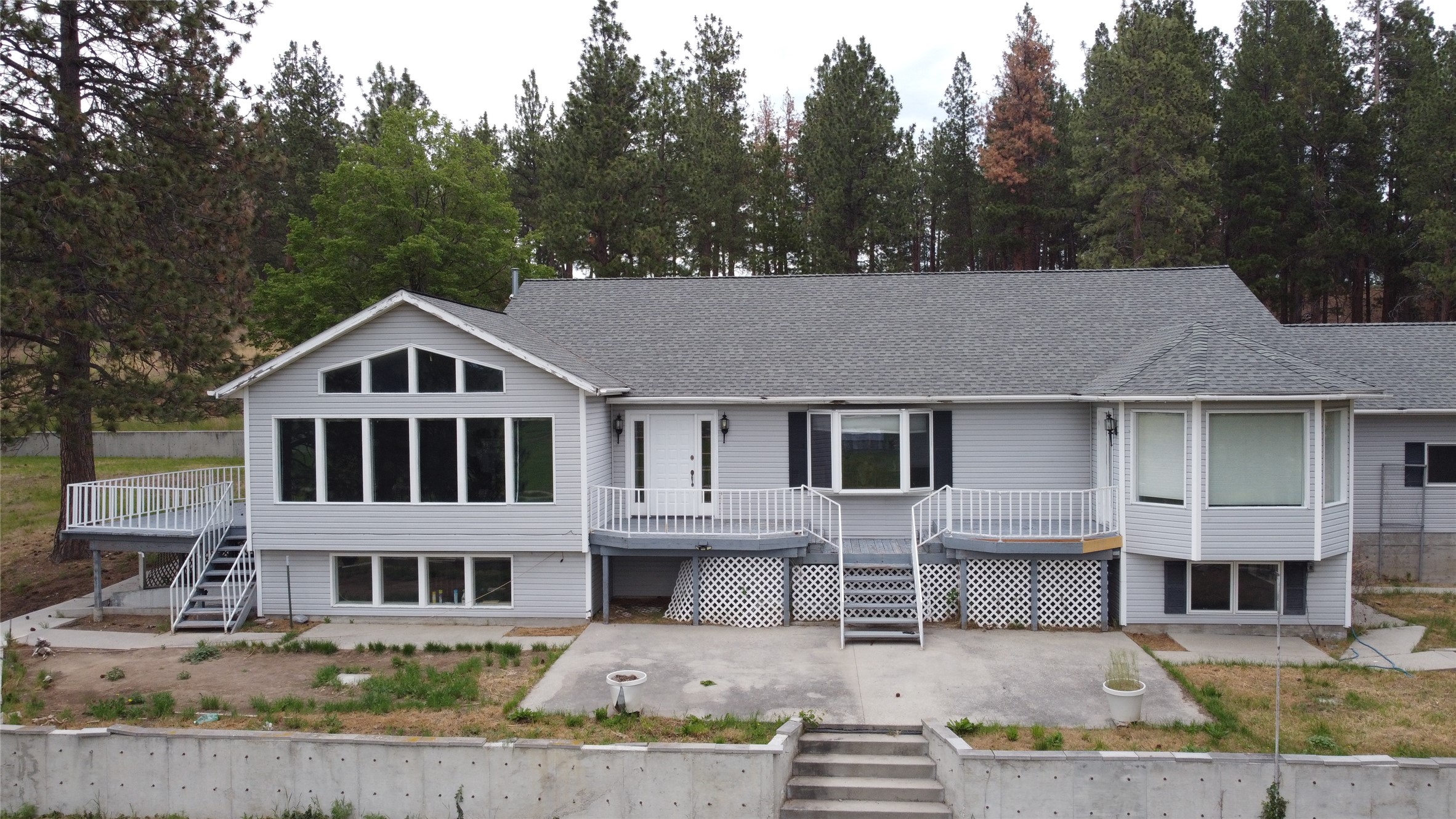 382 Sweathouse Creek Road