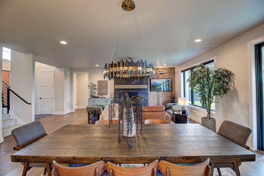 127 W Monture Ridge