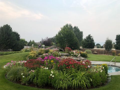 Tiny photo for 119 W Bowman Drive, Kalispell, MT 59901 (MLS # 30065226)