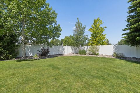 Tiny photo for 119 W Bowman Drive, Kalispell, MT 59901 (MLS # 30065226)