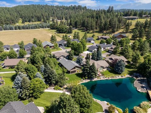 618 Spruce Place Bigfork MT 59911