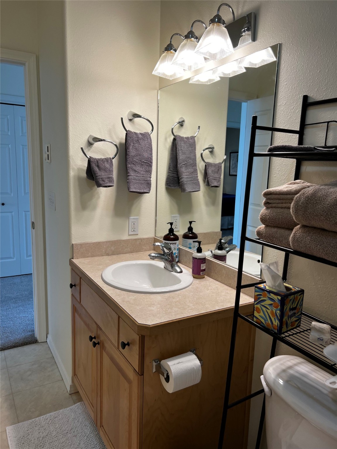 Polson, Montana 59860, United States, 3 Bedrooms Bedrooms, ,2 BathroomsBathrooms,Residential,Active,171953