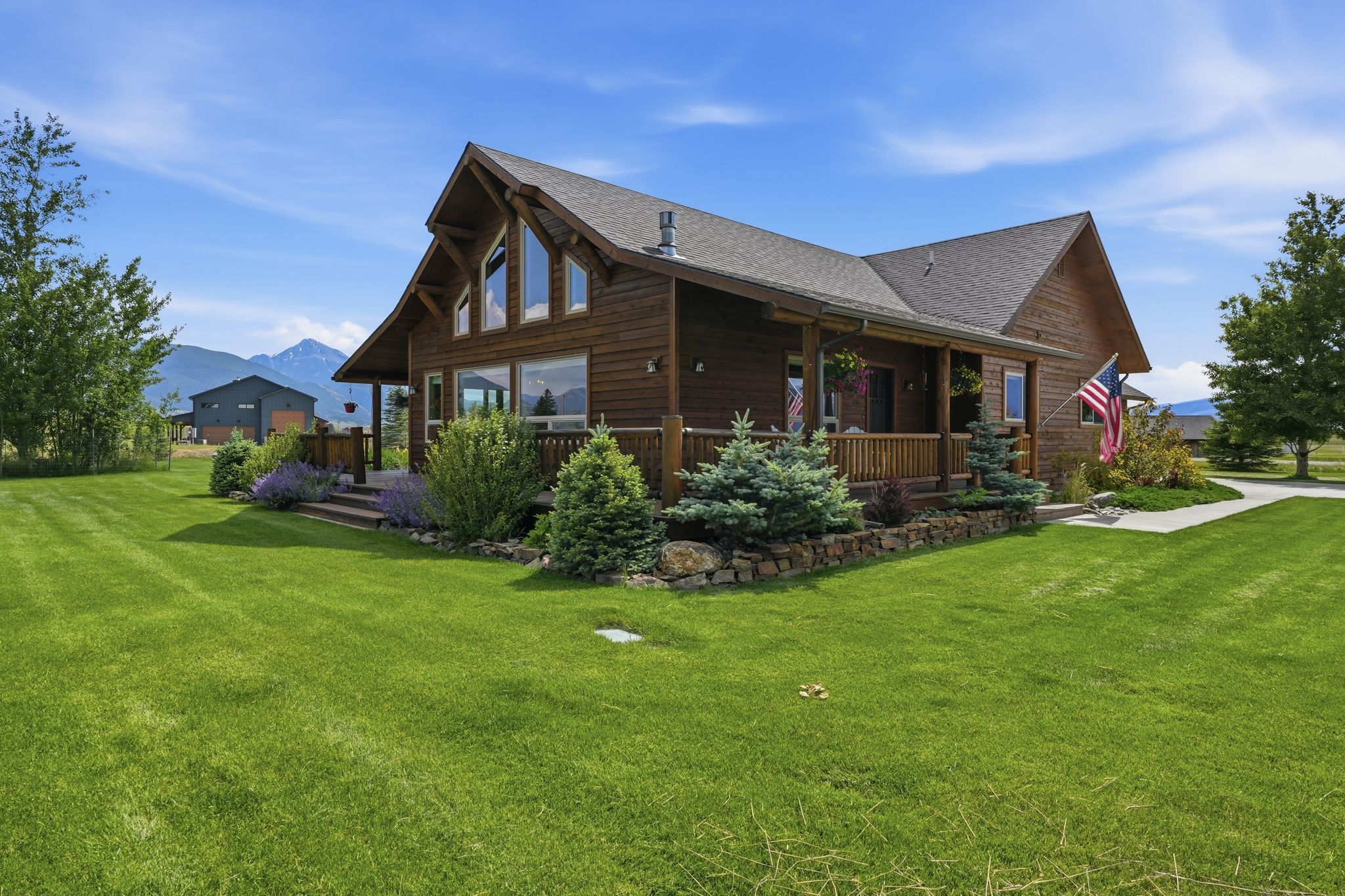 18 Obsidian Road