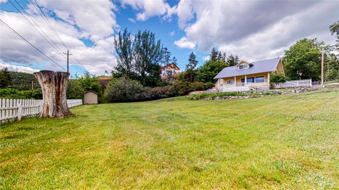 Tiny photo for 100 Boon Road, Somers, MT 59932 (MLS # 30076722)