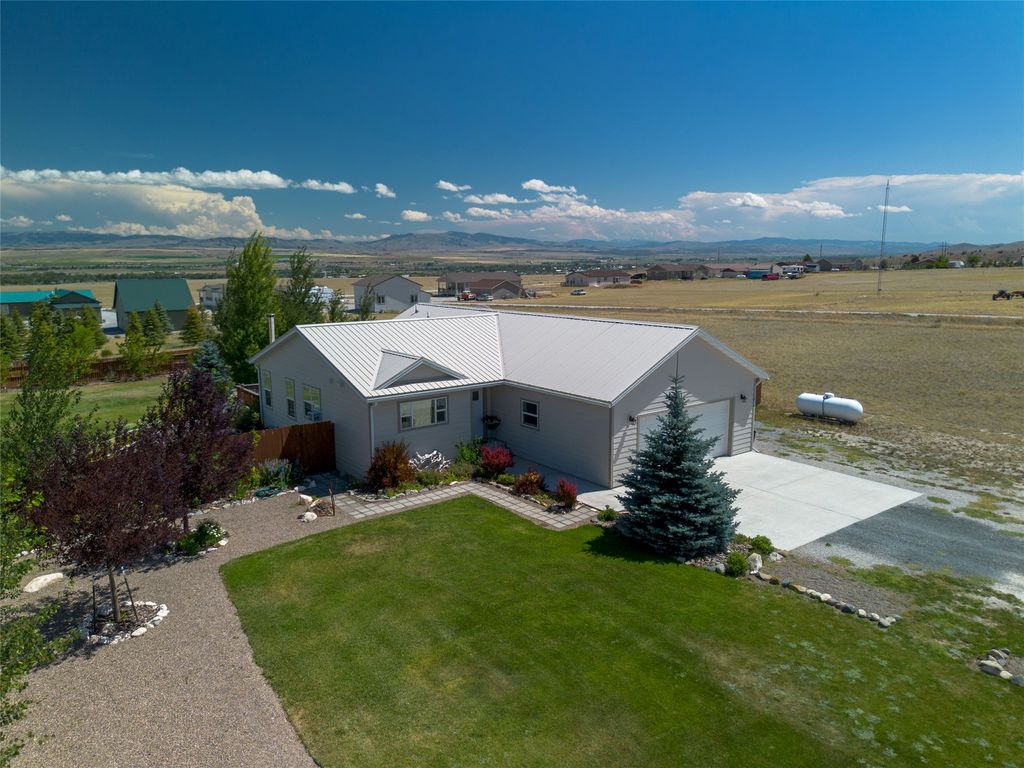 Photo of 30 Nez Perce Trail, Townsend, MT 59644 (MLS # 30069717)