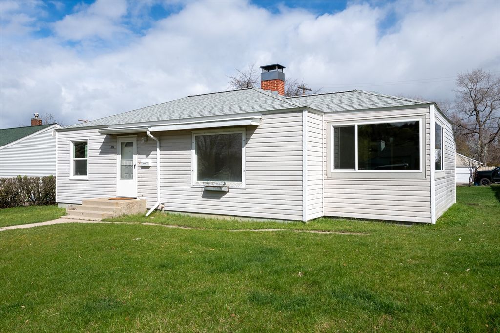 Photo of 106 Sentinel Street, Missoula, MT 59801 (MLS # 30067831)