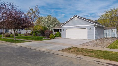 Tiny photo for 12110 Expedition Court, Lolo, MT 59847 (MLS # 30066654)