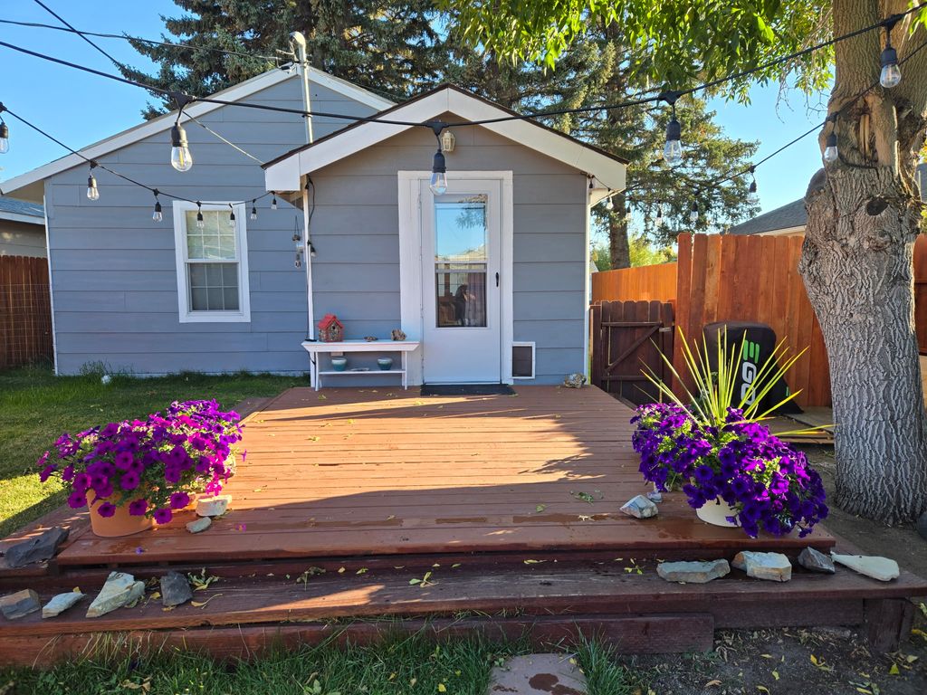 Photo of 2815 Harvard Avenue, Butte, MT 59701 (MLS # 30068618)