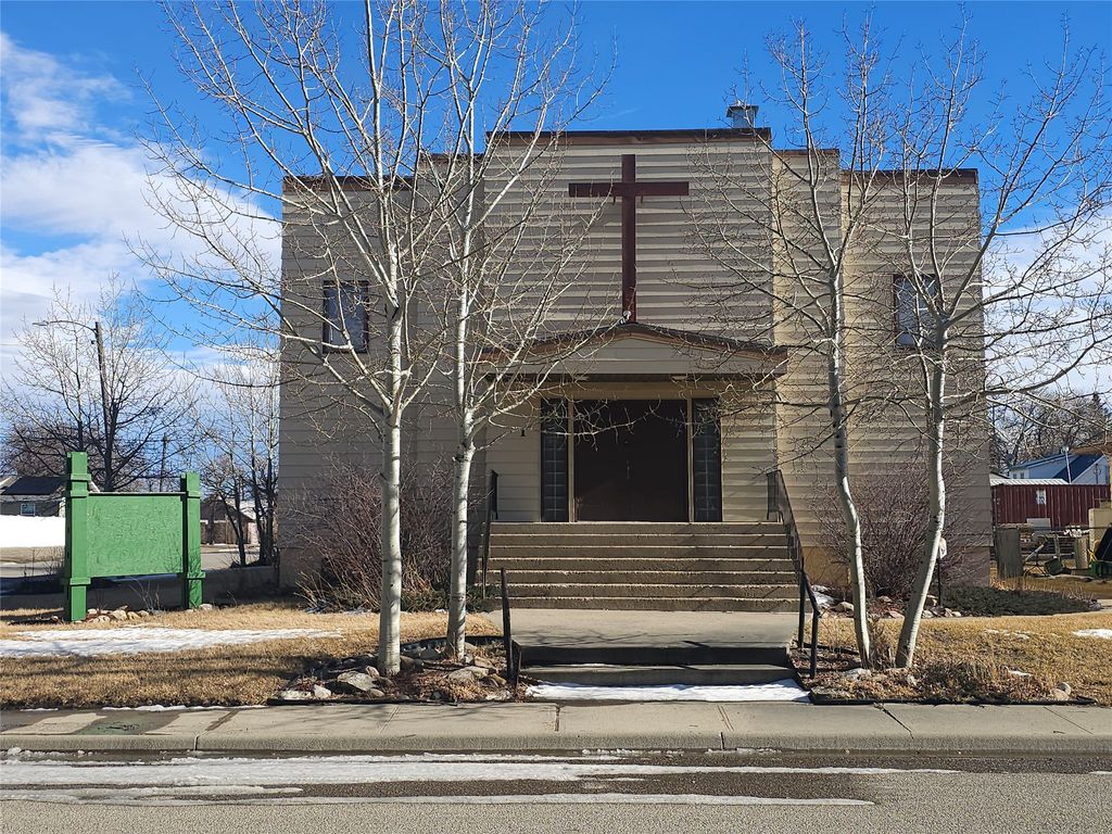 Photo of 1 S Maryland Street, Conrad, MT 59425 (MLS # 30066307)