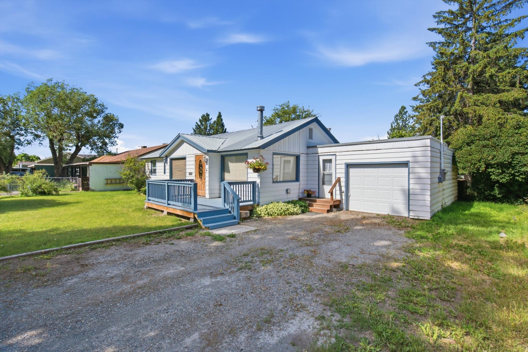 1428 4th Avenue W