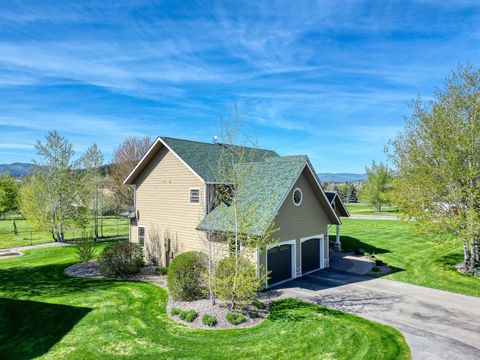 Tiny photo for 175 Aspen Loop, Kalispell, MT 59901 (MLS # 30070495)