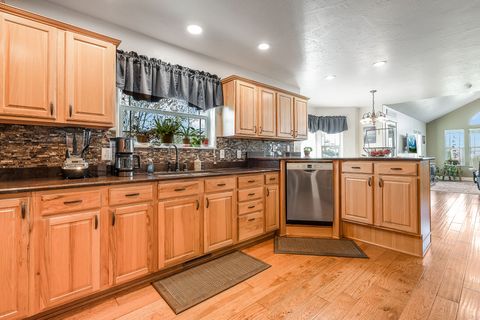 Tiny photo for 175 Aspen Loop, Kalispell, MT 59901 (MLS # 30070495)