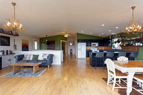 Tiny photo for 959 W Cow Creek Road, Hamilton, MT 59840 (MLS # 30068406)