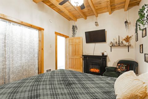 Tiny photo for 959 W Cow Creek Road, Hamilton, MT 59840 (MLS # 30068406)