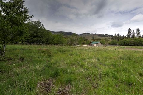 Tiny photo for 959 W Cow Creek Road, Hamilton, MT 59840 (MLS # 30068406)