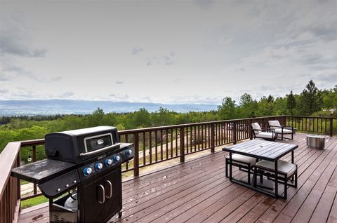 Tiny photo for 959 W Cow Creek Road, Hamilton, MT 59840 (MLS # 30068406)