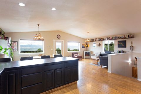 Tiny photo for 959 W Cow Creek Road, Hamilton, MT 59840 (MLS # 30068406)