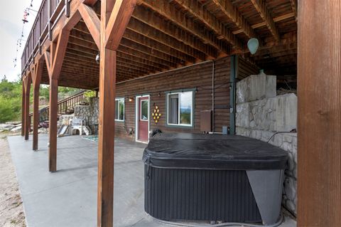 Tiny photo for 959 W Cow Creek Road, Hamilton, MT 59840 (MLS # 30068406)