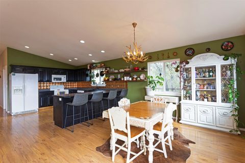 Tiny photo for 959 W Cow Creek Road, Hamilton, MT 59840 (MLS # 30068406)