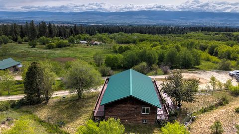 Tiny photo for 959 W Cow Creek Road, Hamilton, MT 59840 (MLS # 30068406)