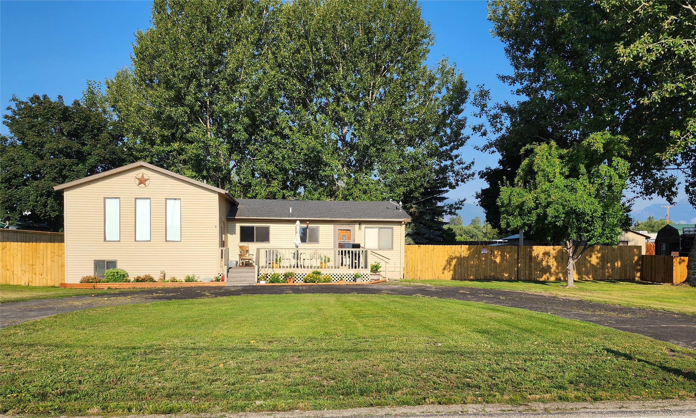1043 Old Corvallis Road