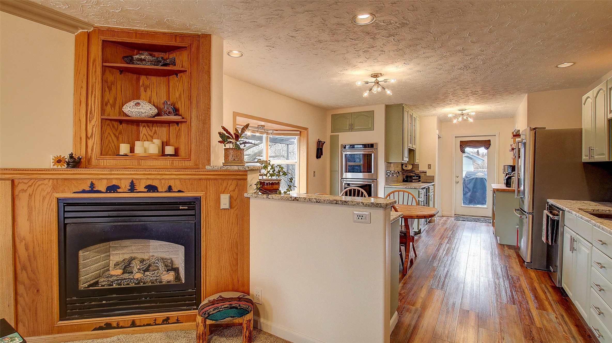 Missoula, Montana 59801, United States, 5 Bedrooms Bedrooms, ,2 BathroomsBathrooms,Residential,Active,256395