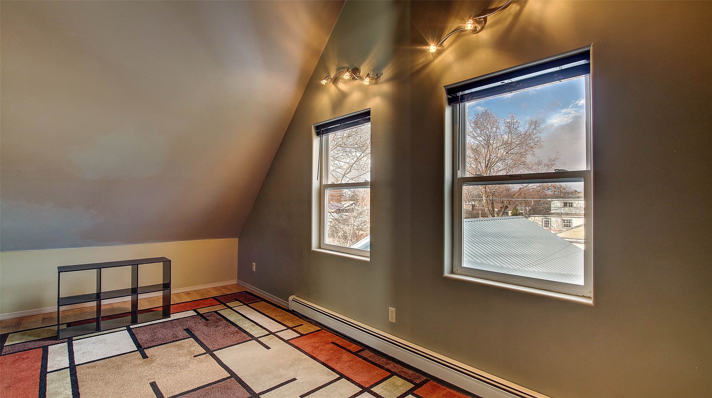 Missoula, Montana 59801, United States, 5 Bedrooms Bedrooms, ,2 BathroomsBathrooms,Residential,Active,256395