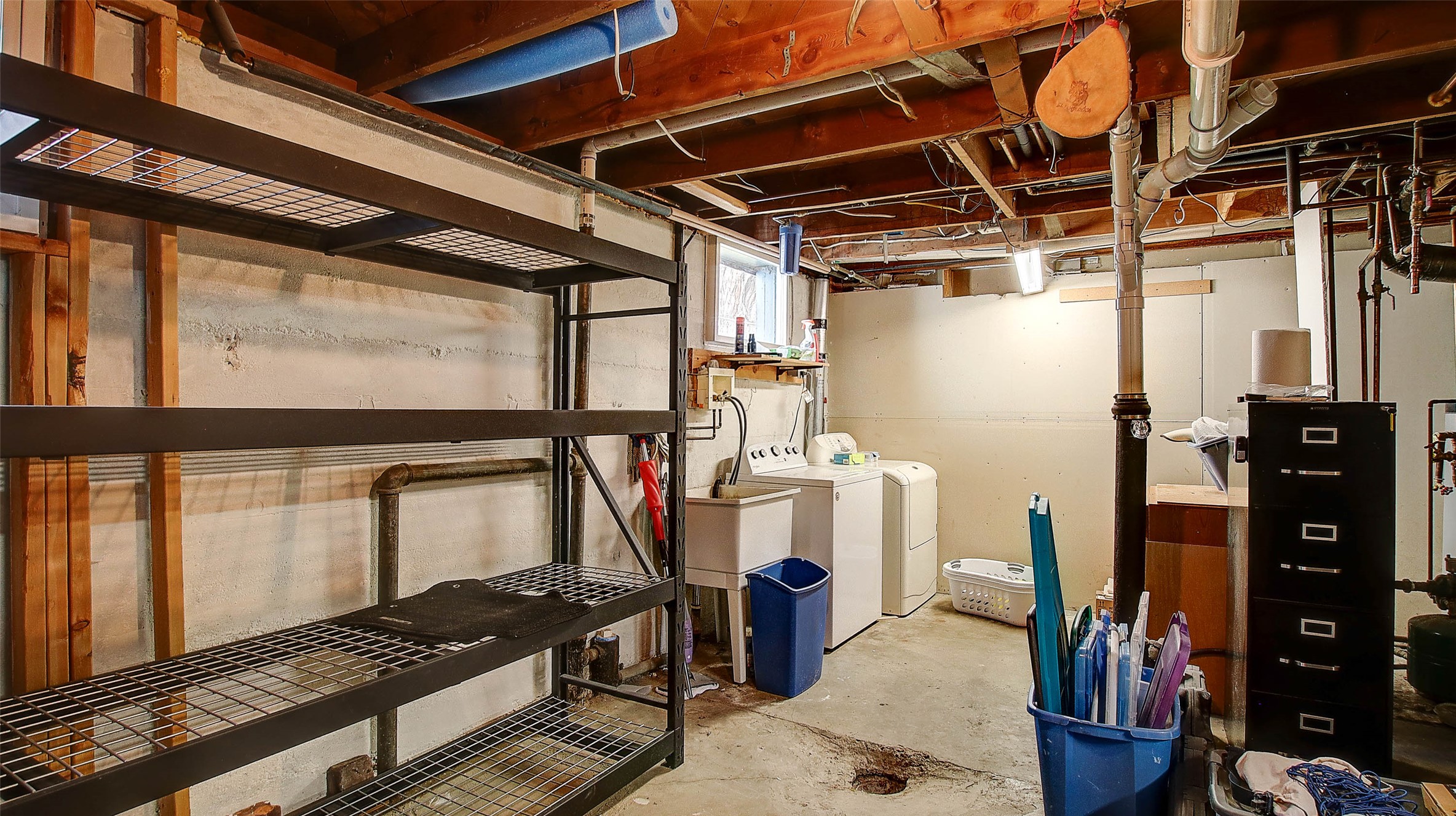 Missoula, Montana 59801, United States, 5 Bedrooms Bedrooms, ,2 BathroomsBathrooms,Residential,Active,256395