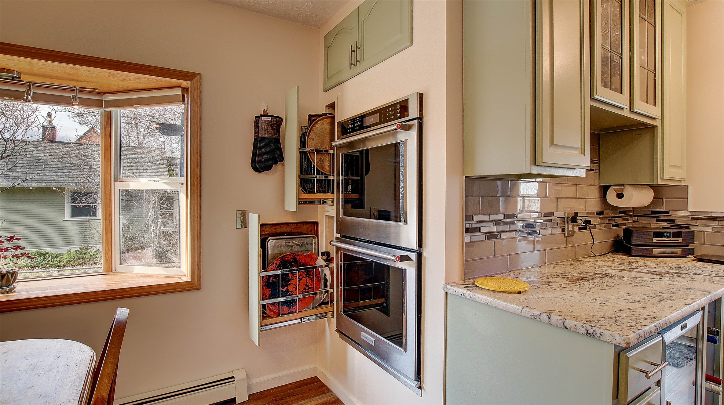 Missoula, Montana 59801, United States, 5 Bedrooms Bedrooms, ,2 BathroomsBathrooms,Residential,Active,256395