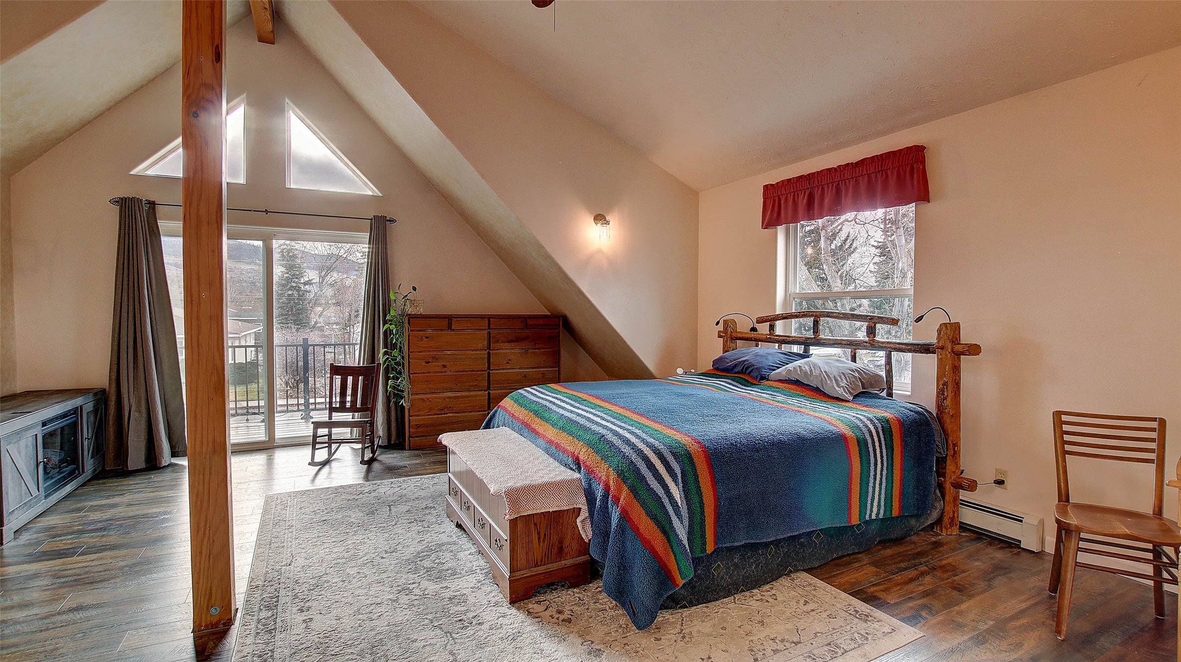 Missoula, Montana 59801, United States, 5 Bedrooms Bedrooms, ,2 BathroomsBathrooms,Residential,Active,256395