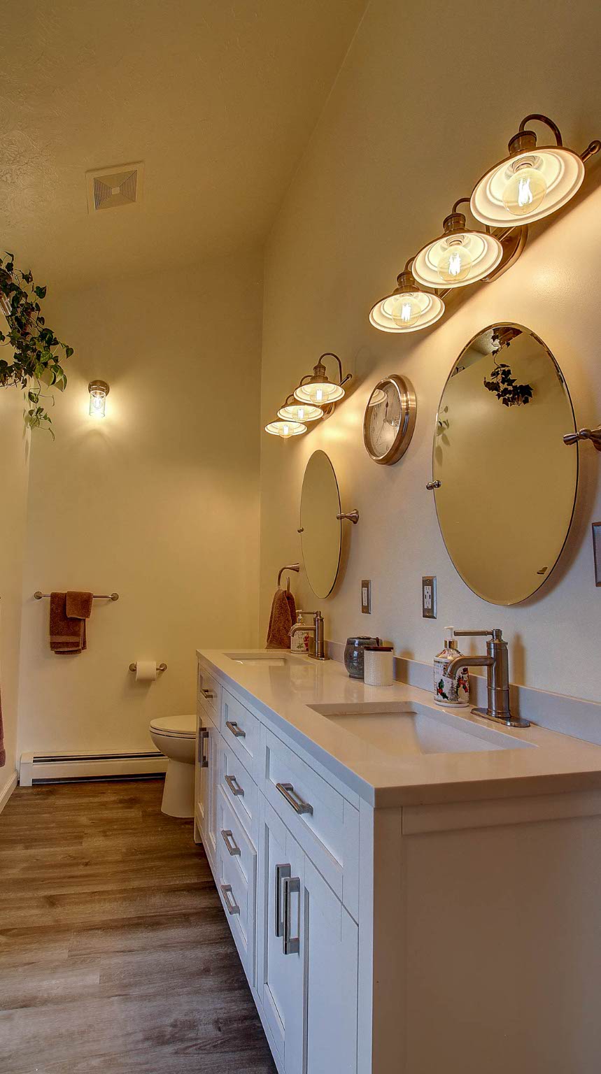 Missoula, Montana 59801, United States, 5 Bedrooms Bedrooms, ,2 BathroomsBathrooms,Residential,Active,256395