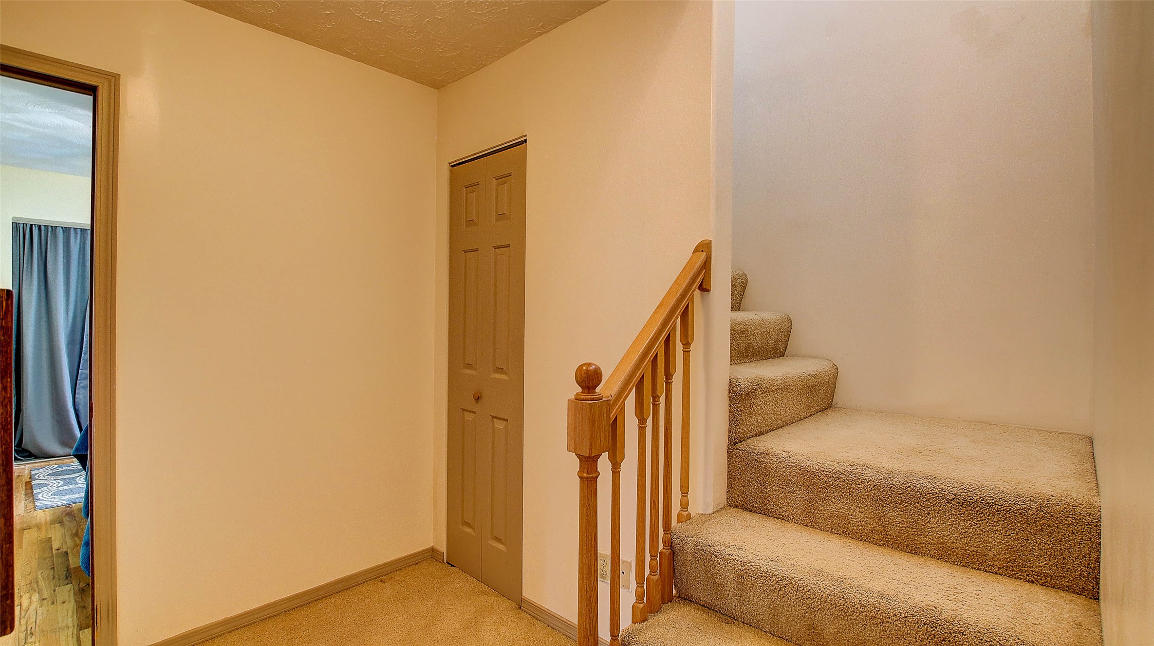 Missoula, Montana 59801, United States, 5 Bedrooms Bedrooms, ,2 BathroomsBathrooms,Residential,Active,256395