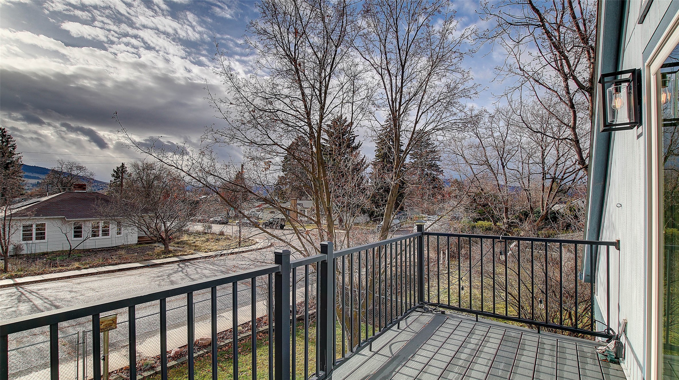 Missoula, Montana 59801, United States, 5 Bedrooms Bedrooms, ,2 BathroomsBathrooms,Residential,Active,256395