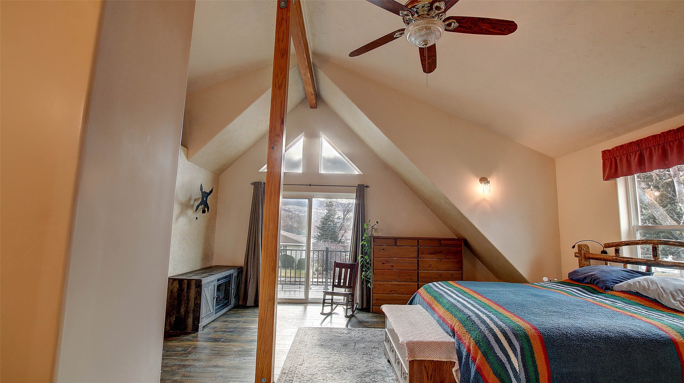 Missoula, Montana 59801, United States, 5 Bedrooms Bedrooms, ,2 BathroomsBathrooms,Residential,Active,256395