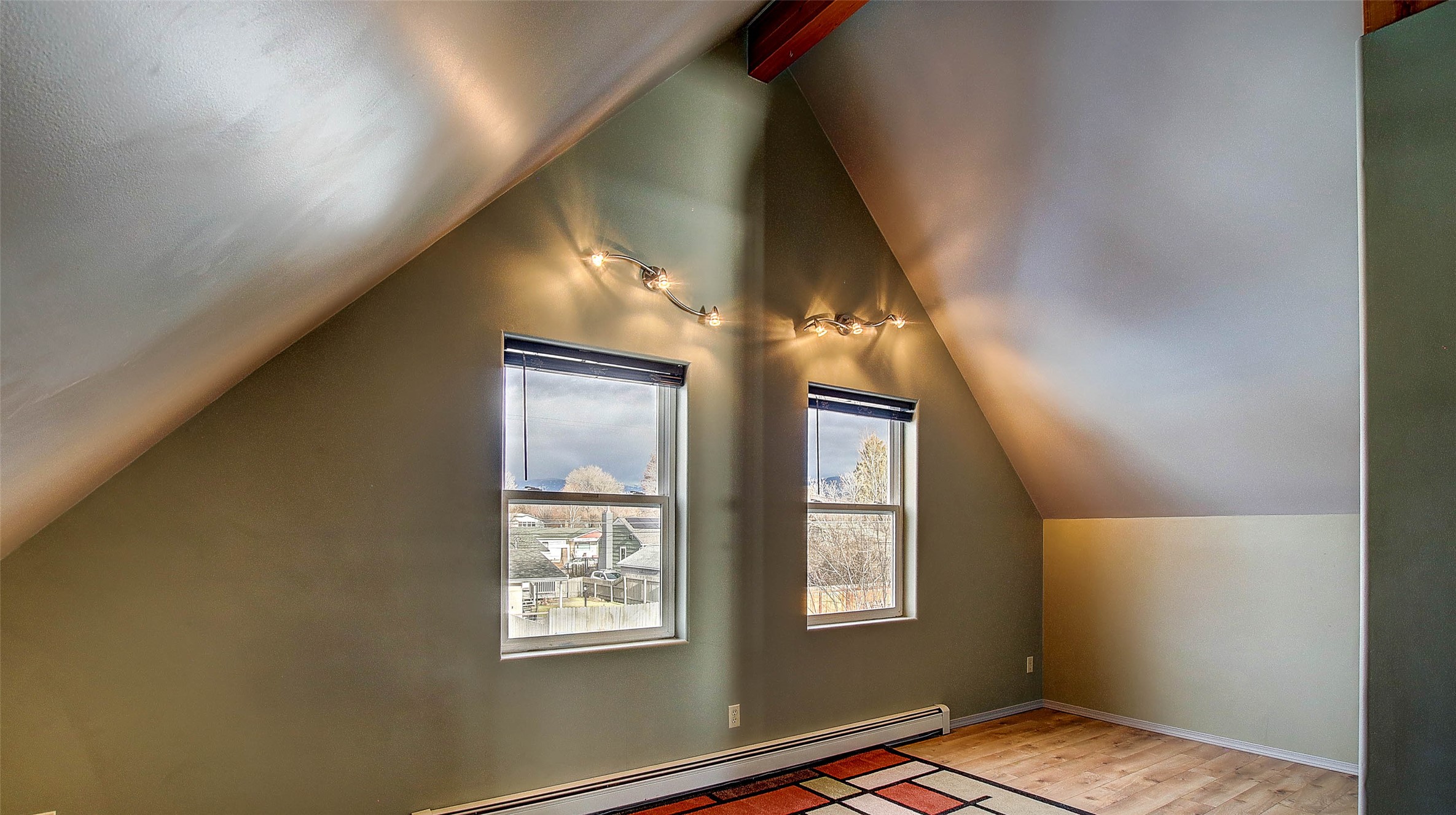 Missoula, Montana 59801, United States, 5 Bedrooms Bedrooms, ,2 BathroomsBathrooms,Residential,Active,256395