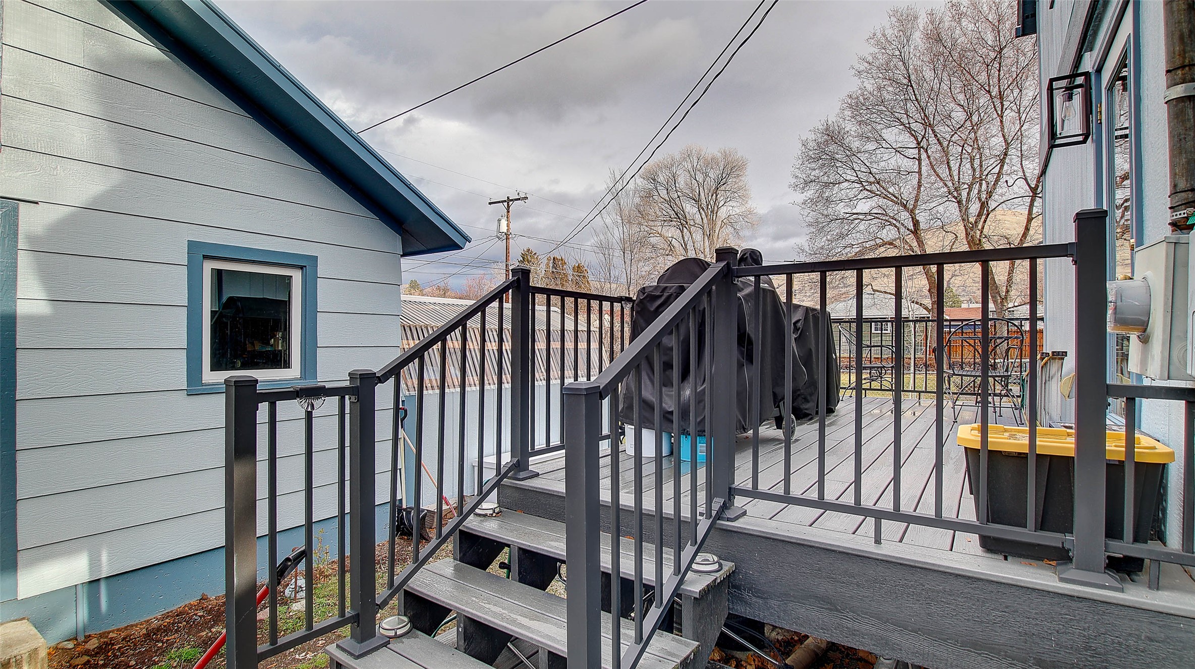 Missoula, Montana 59801, United States, 5 Bedrooms Bedrooms, ,2 BathroomsBathrooms,Residential,Active,256395