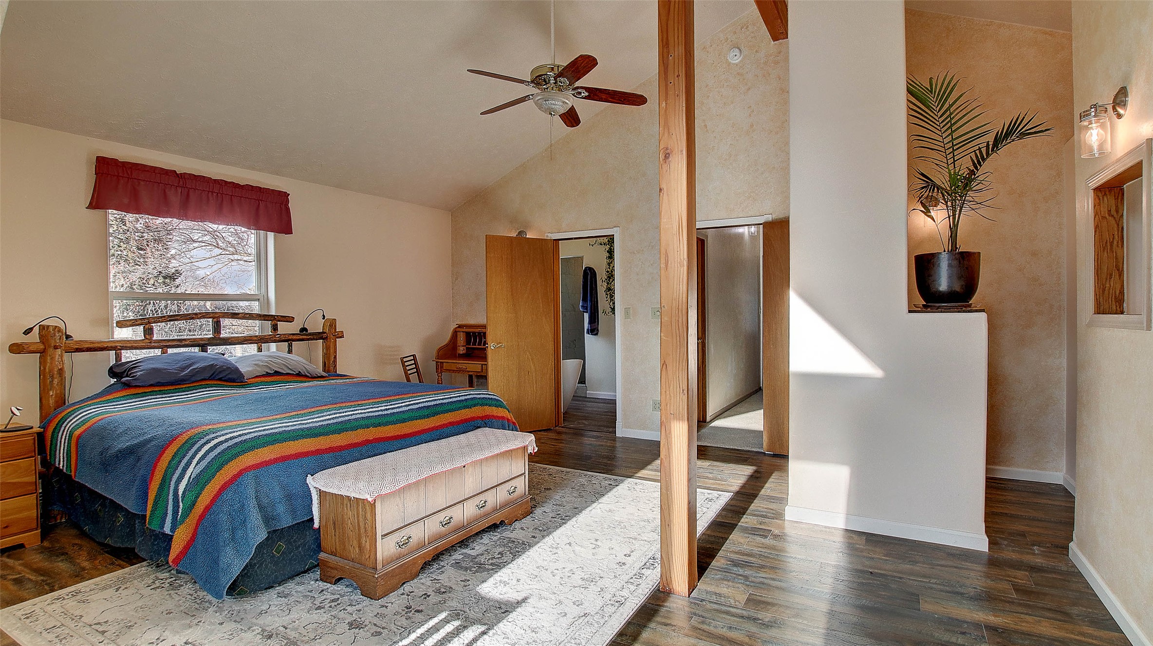 Missoula, Montana 59801, United States, 5 Bedrooms Bedrooms, ,2 BathroomsBathrooms,Residential,Active,256395