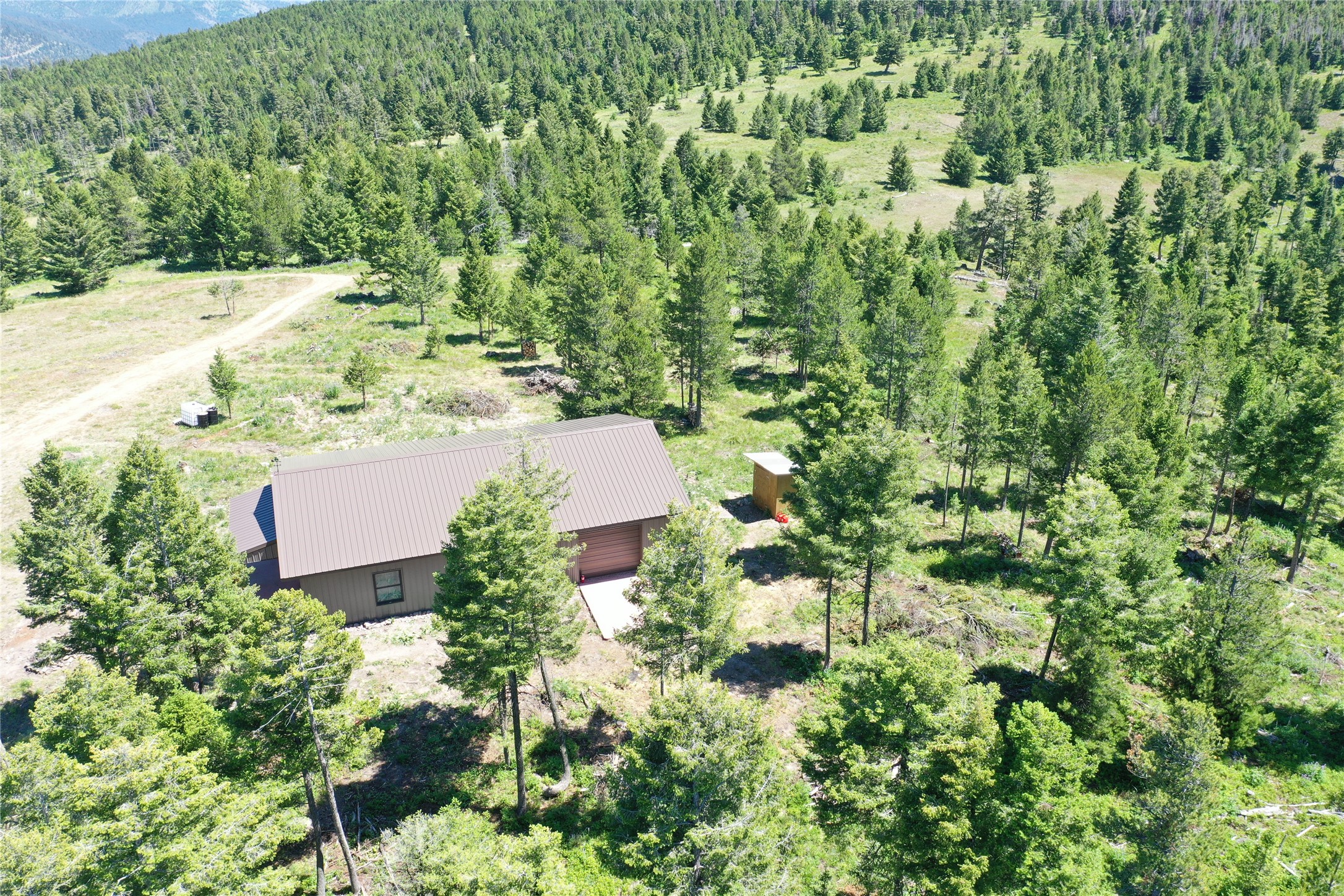 12 Garnet Range Road